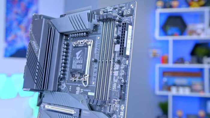 Memilih motherboard terbaik untuk PC gaming rakitan