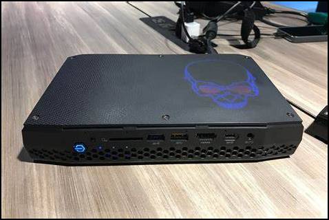 Intel Hades Canyon NUC